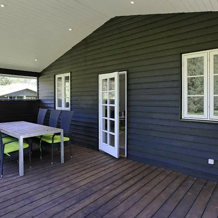 Holiday Den Ii Vakantiehuis *